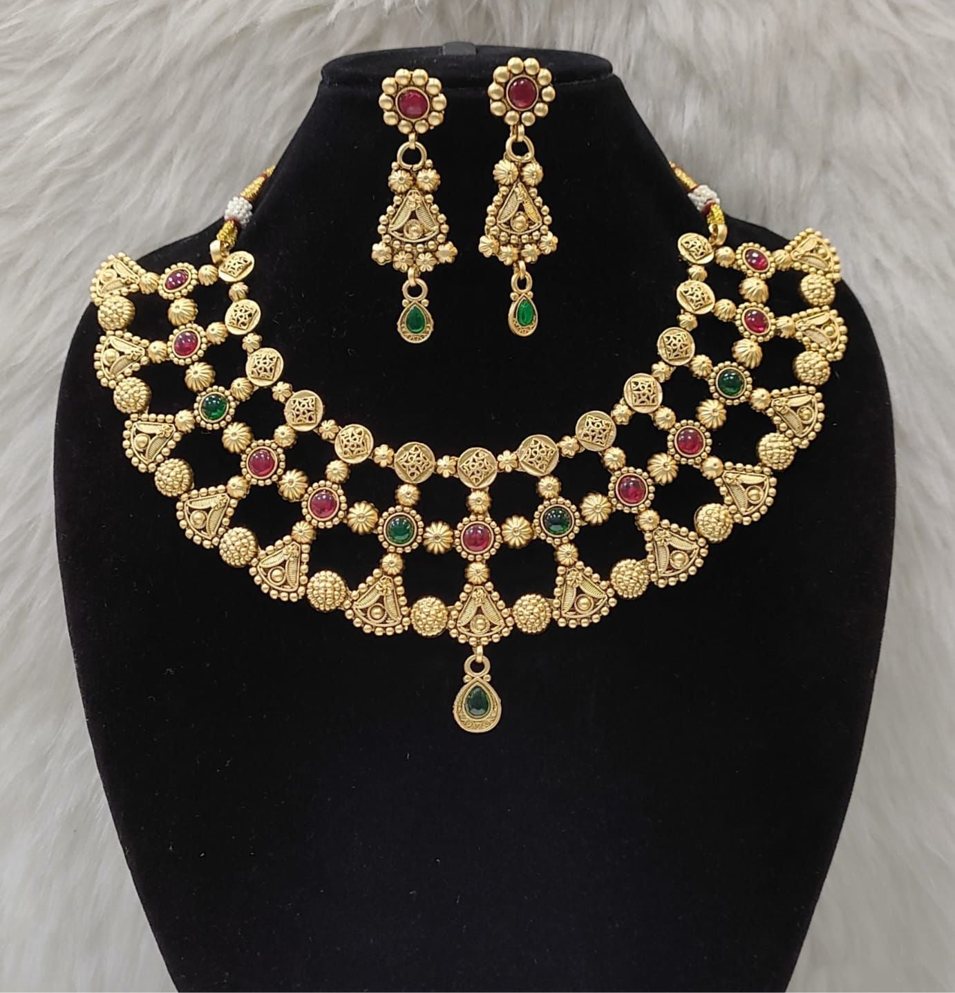 Antique Choker Set