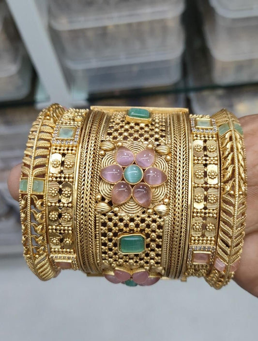 Antique Bangle Set 2/8