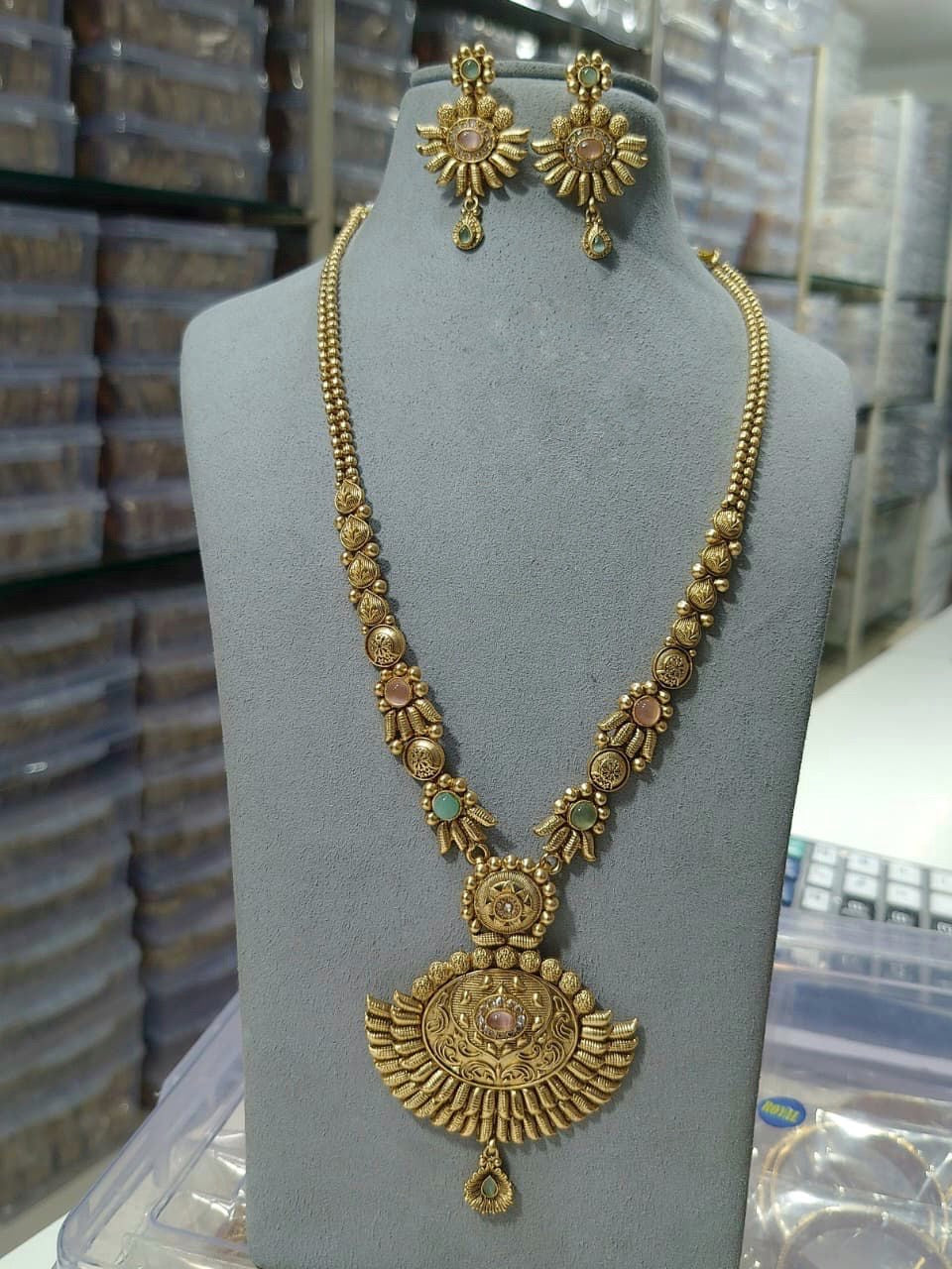 Antique Long Chain With Earring