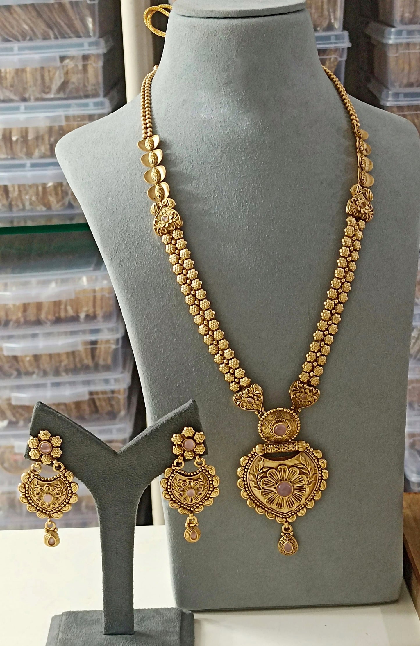 Antique Long Chain With Earring