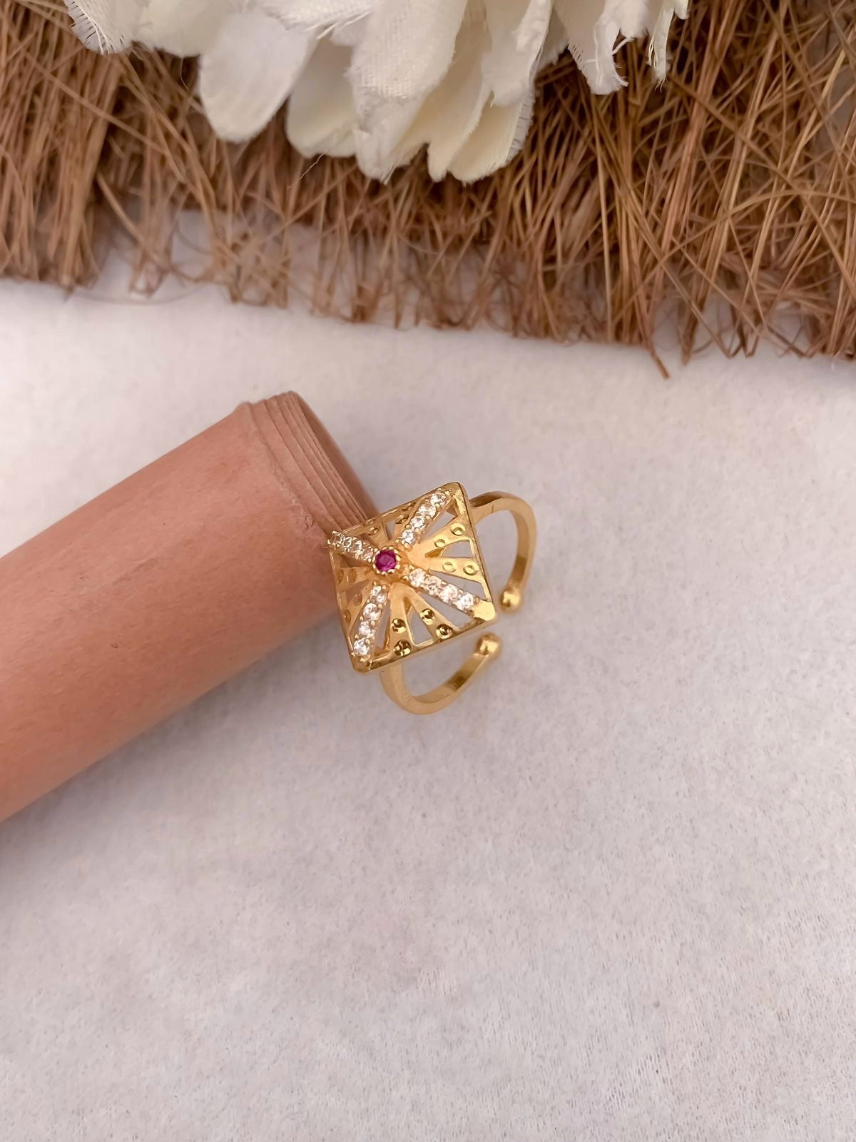 AD Diamond Golden Ring 04