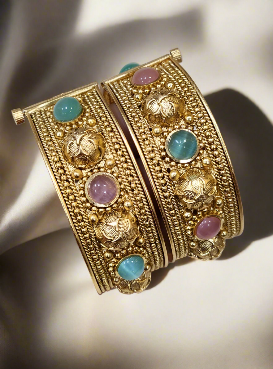 Classic Indian antique bangle design – festive collection