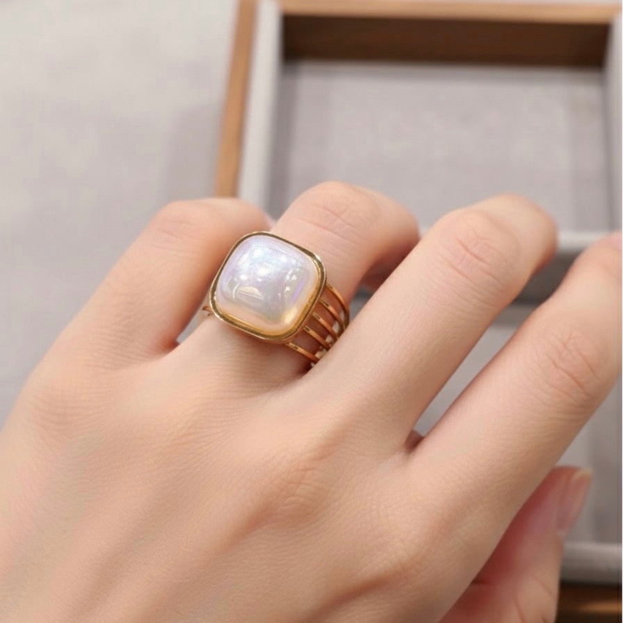 The Lumina Anti Tarnish Ring