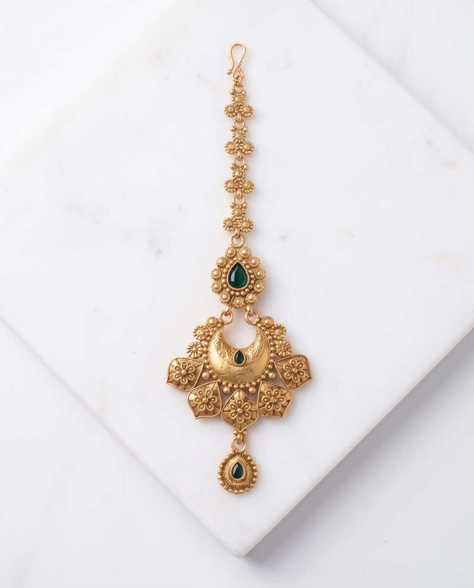 Big Day Pair: Green Stone Maang Tikka & Earrings