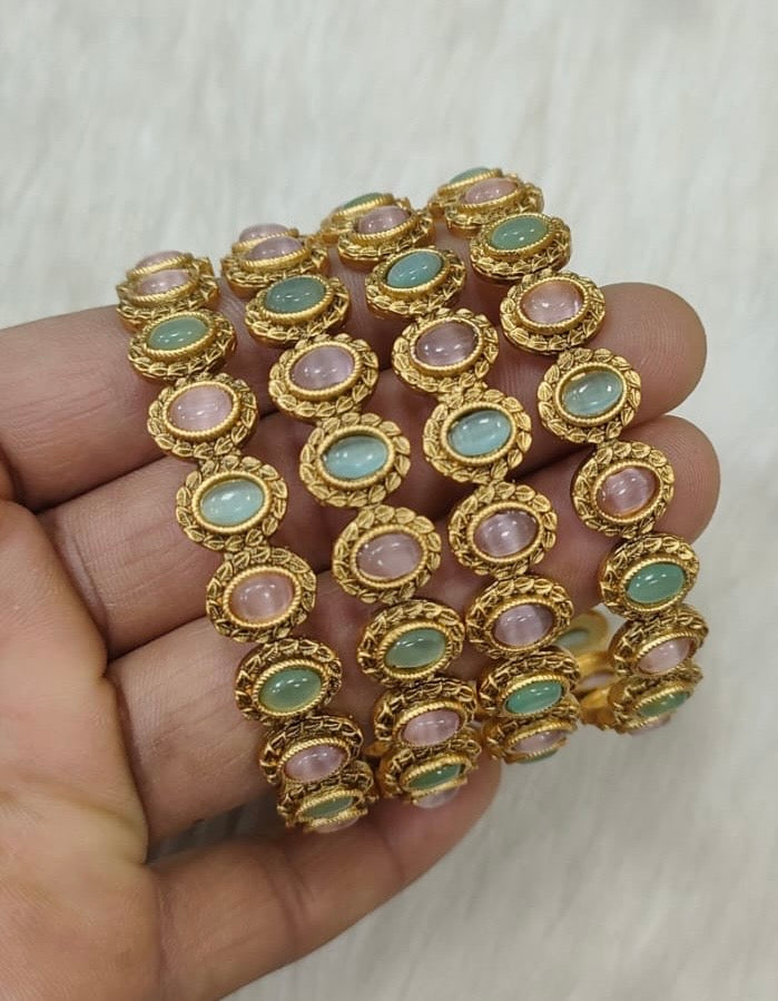 Antique Bangle 2/4 2/6 2/10