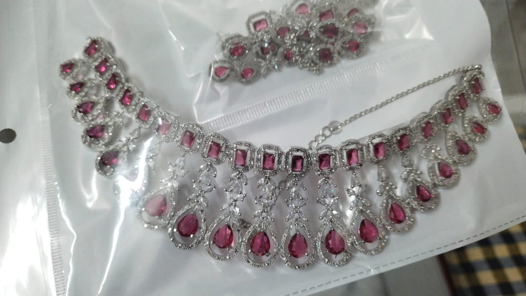 AD stone choker set
