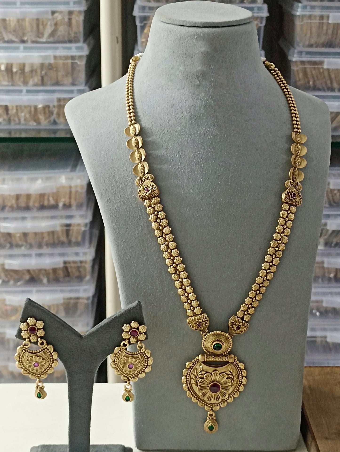 Antique Long Chain With Earring