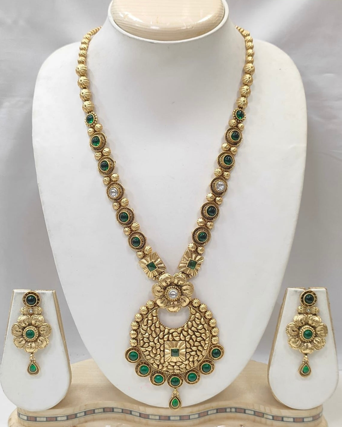 Antique Long Chain with Earring