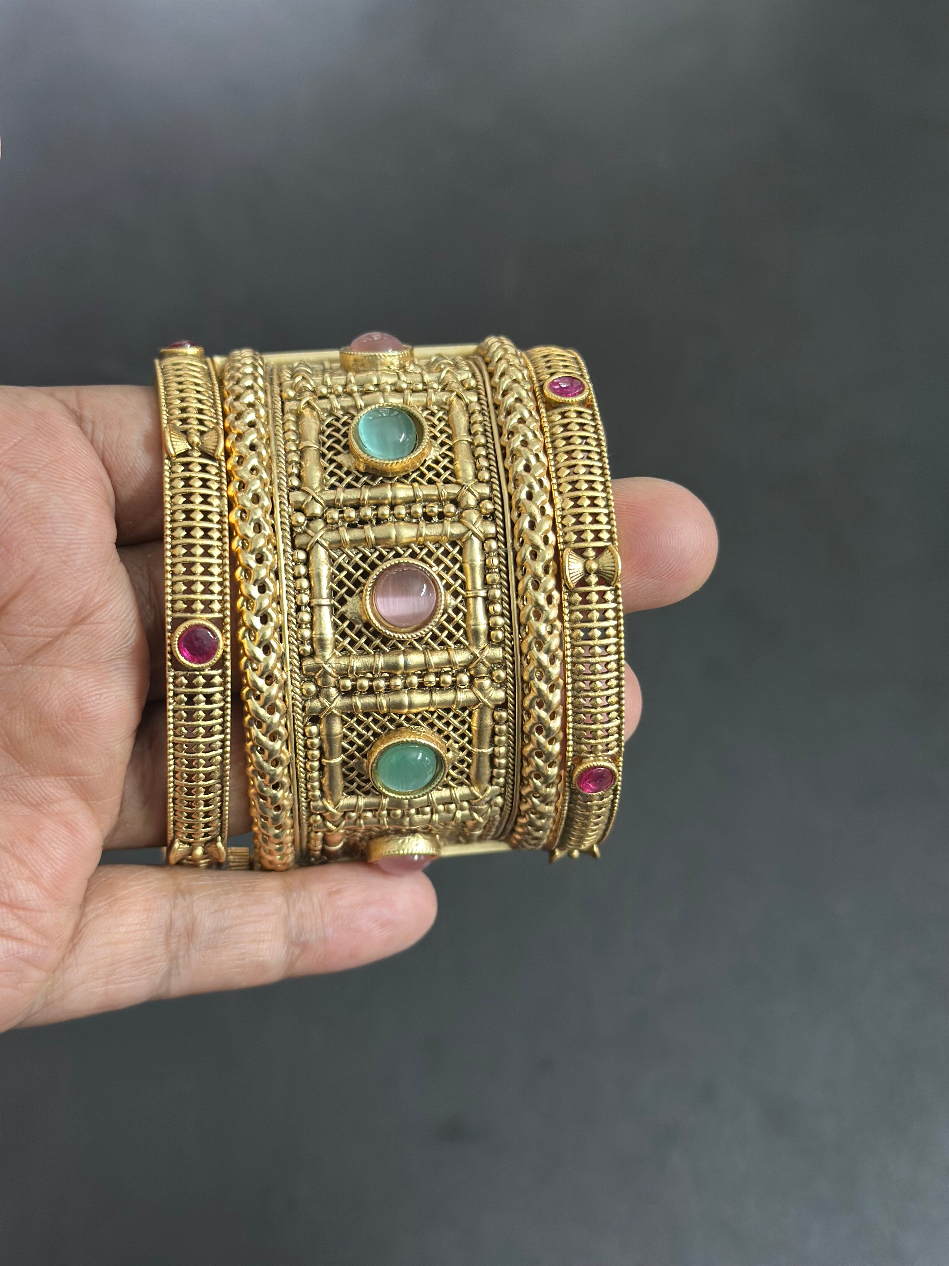 Antique Bangle Set 2/6