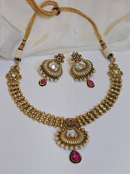Antique Choker Set