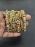 Antique Bangle 2/4