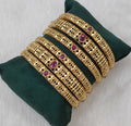 Antique Bangle 2/4