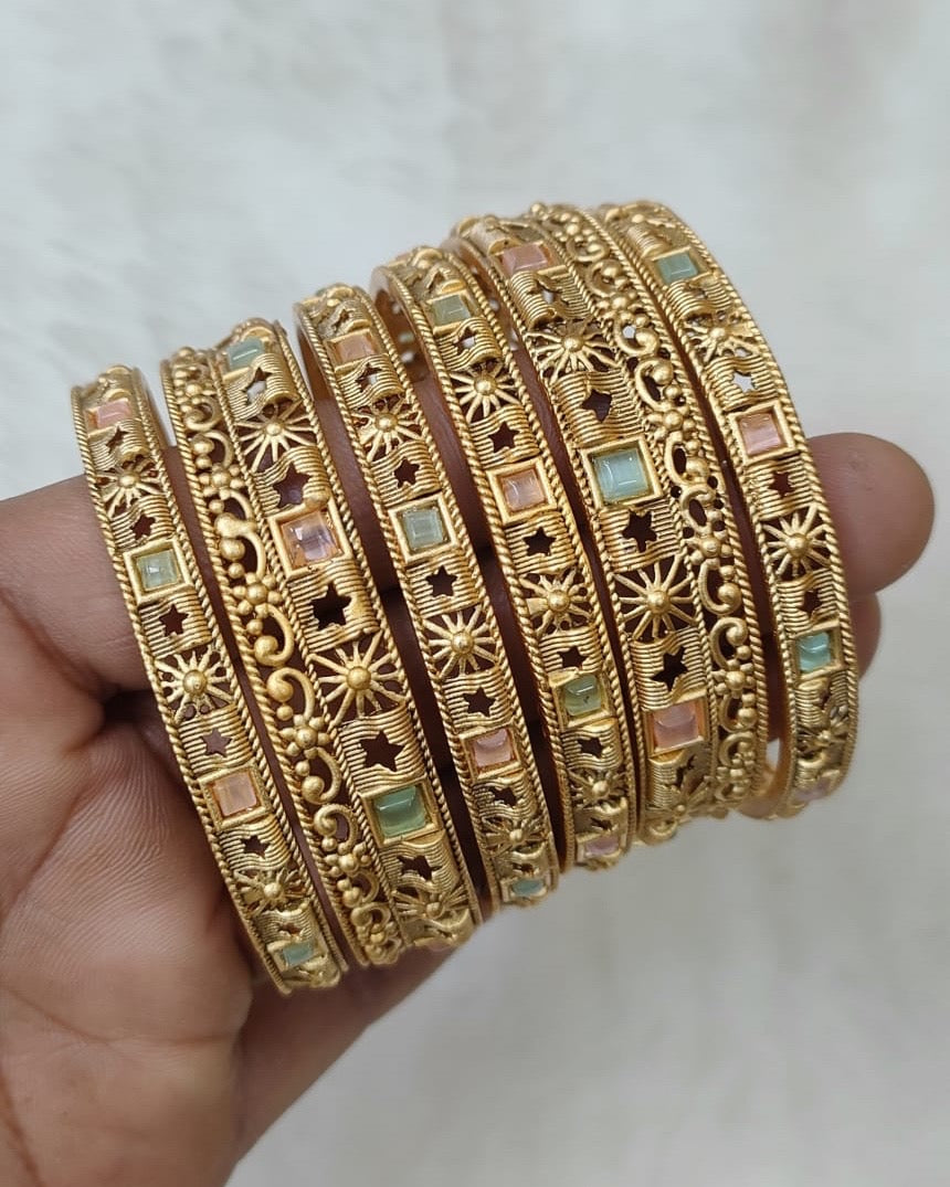 Antique 3 Piece Bangle 2/8