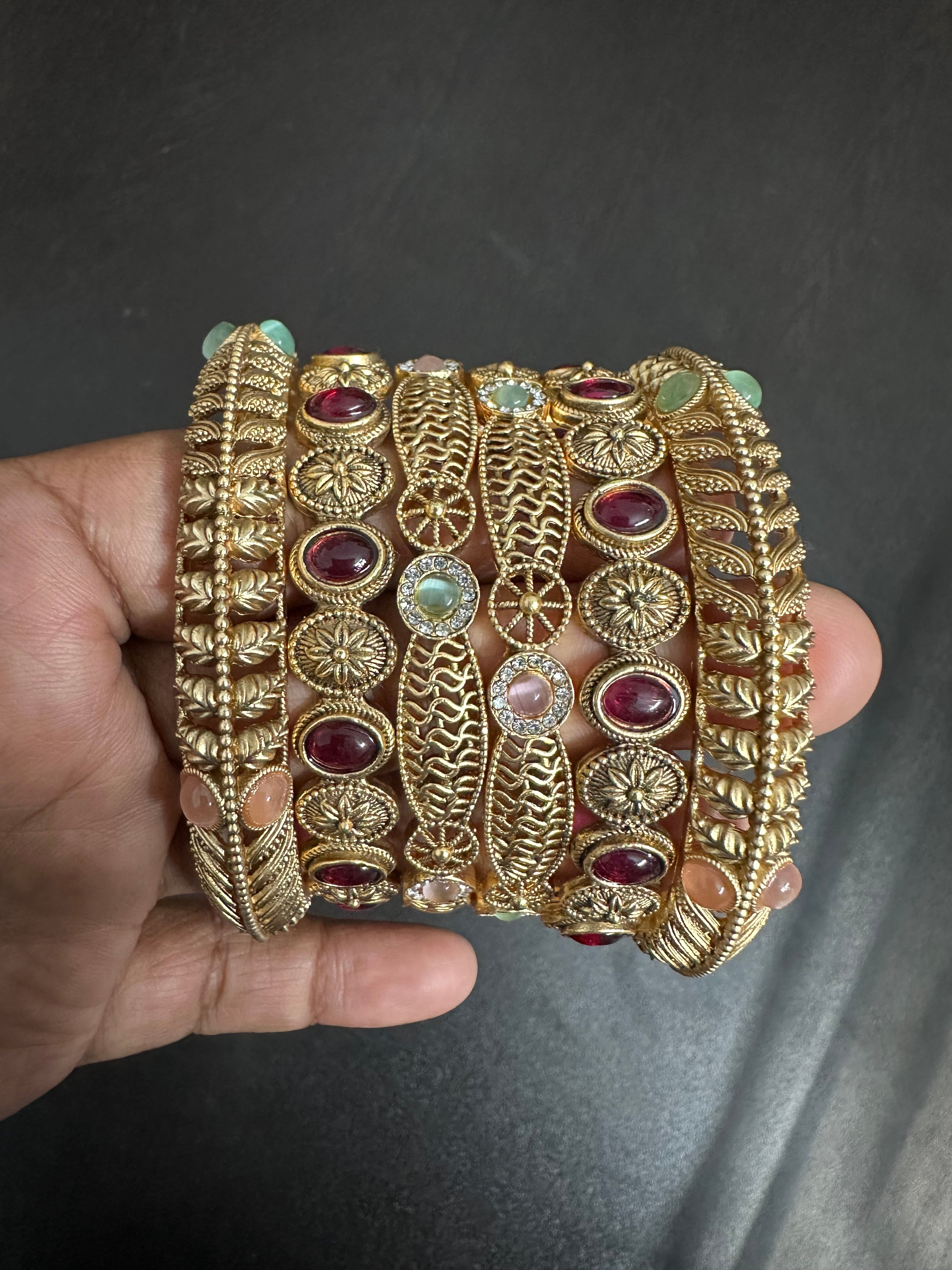 Antique Bangle Set 2/8