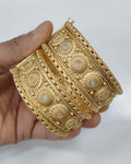 Antique Bangle 2/6