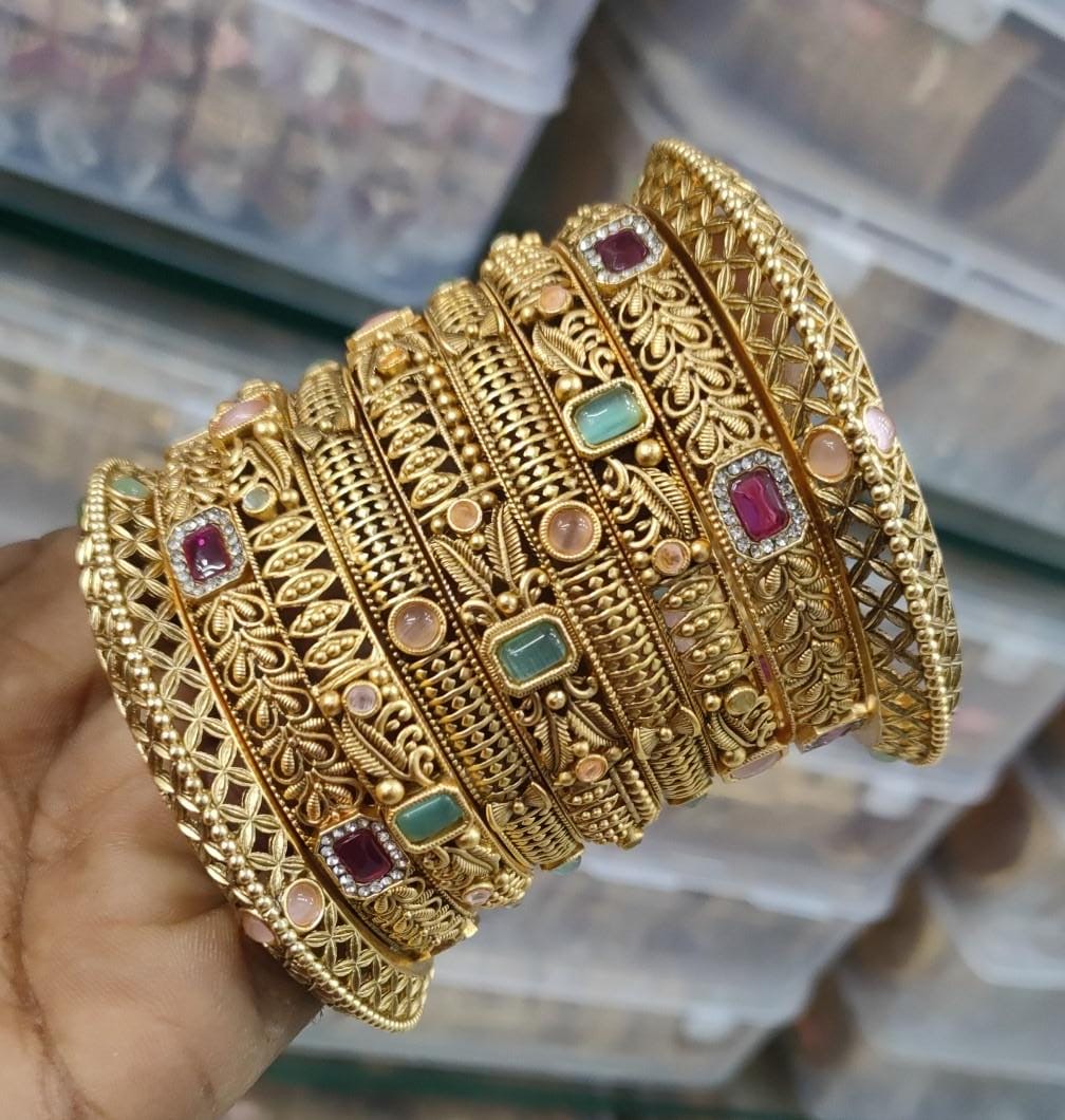 Antique Bangle Set 2/4