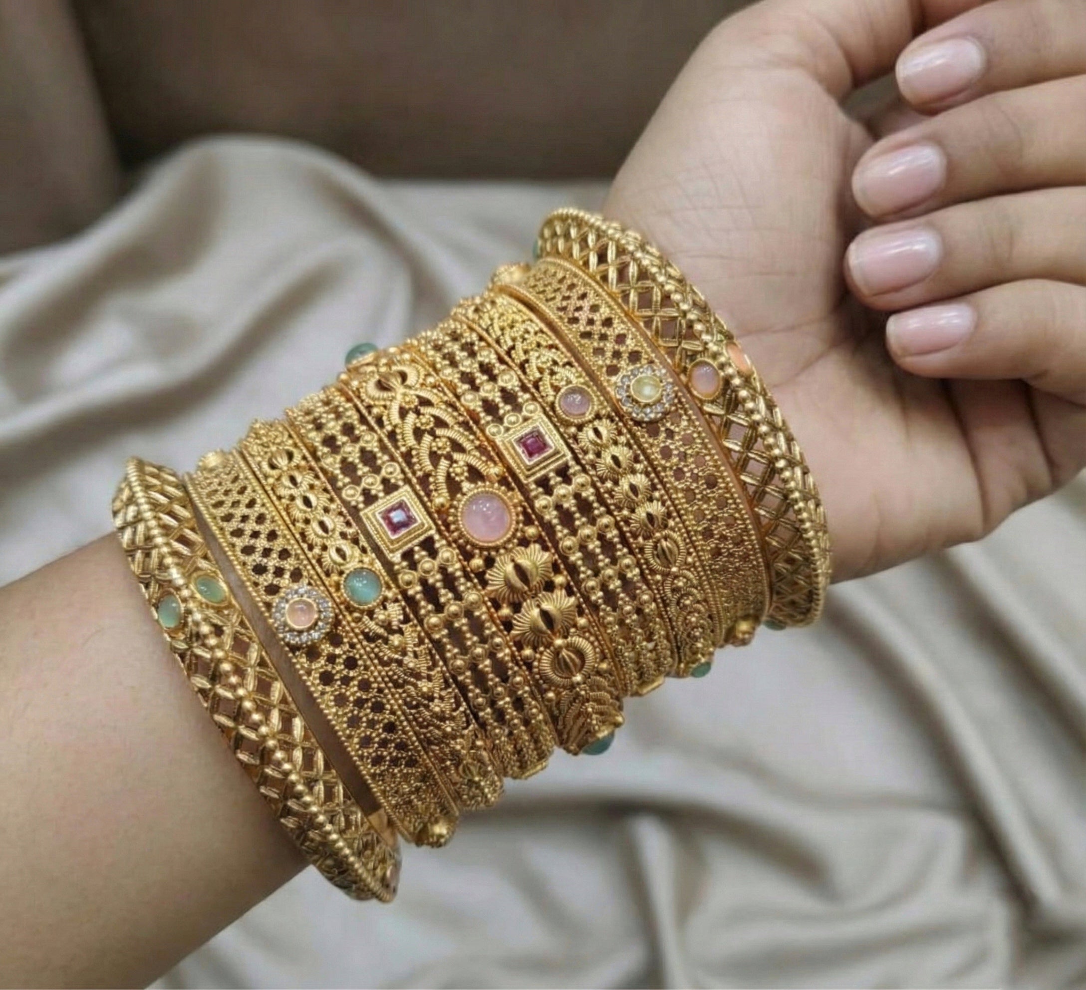 Antique Bangle Set 2/6
