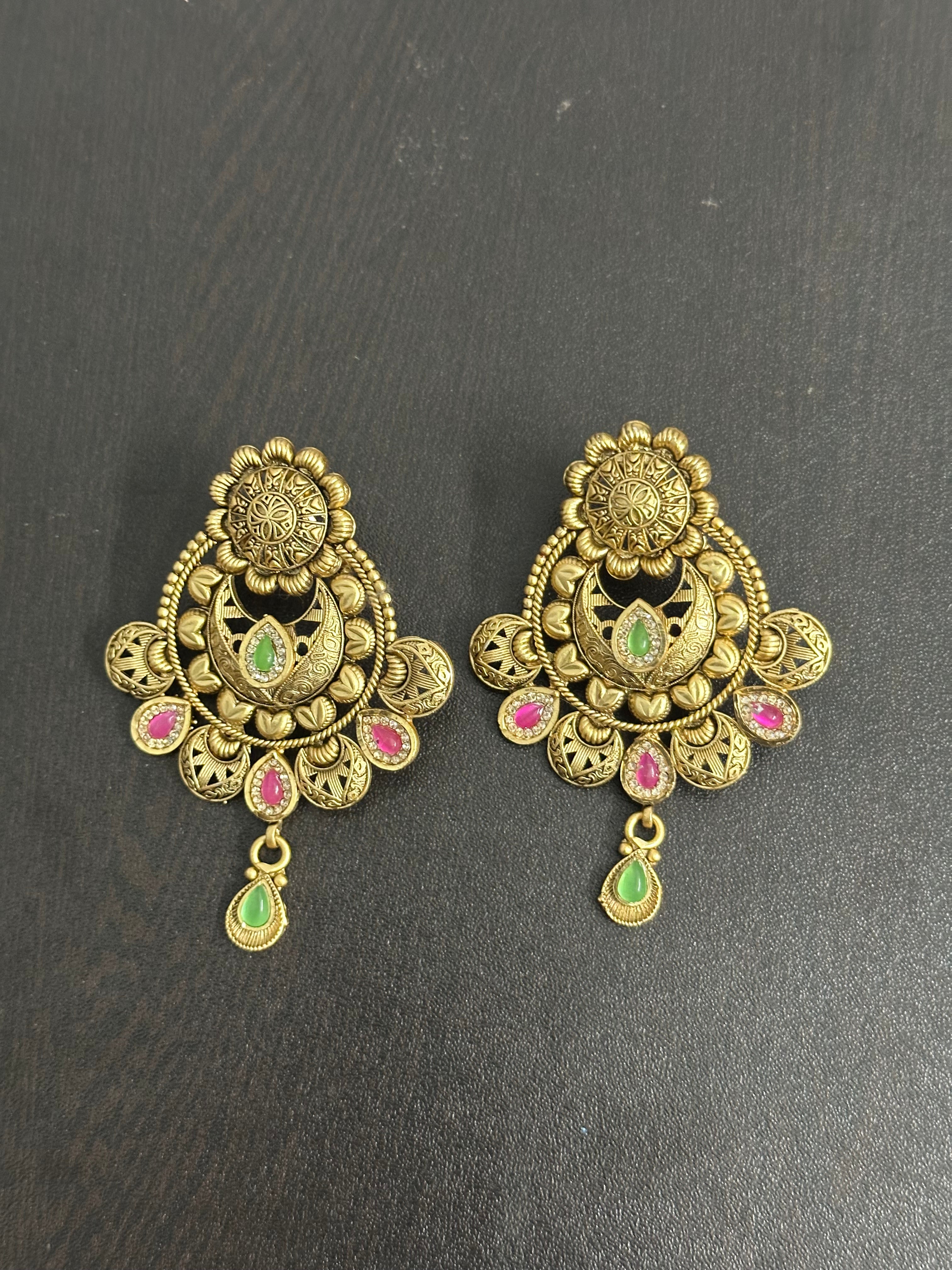 Earring