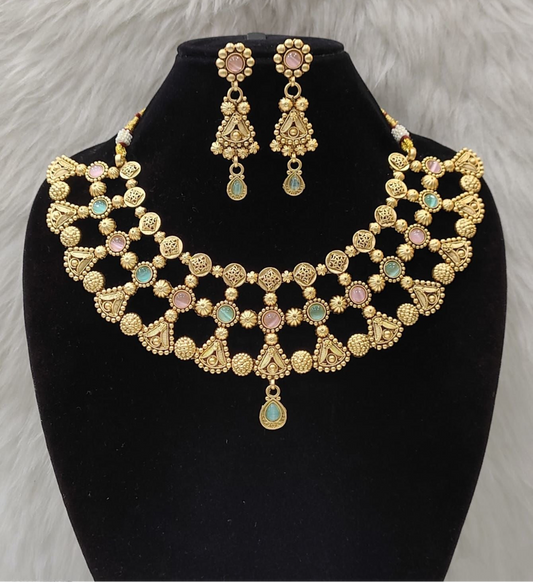 Antique choker set