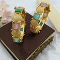 Antique Bangle 2/6
