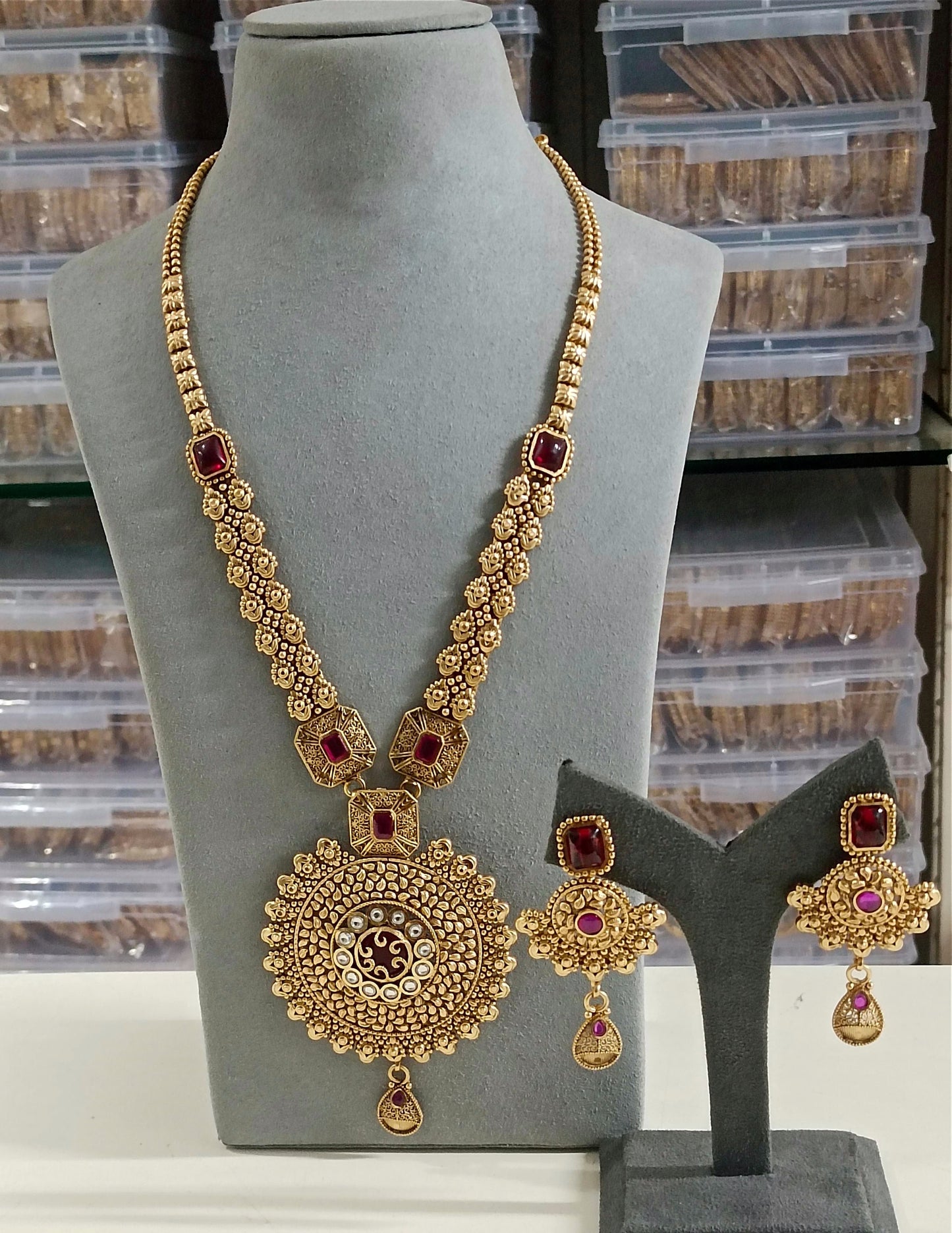 Antique Long Chain With Earring