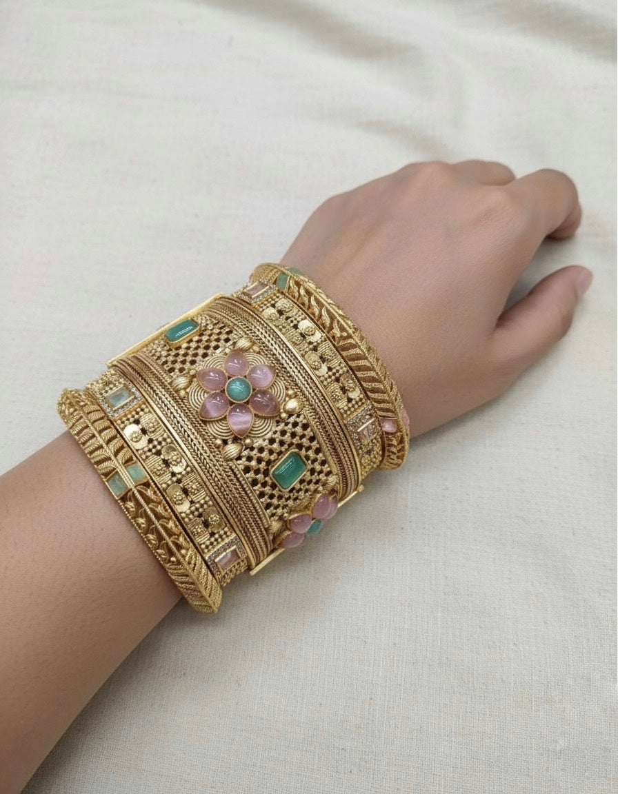 Antique Bangle Set 2/8