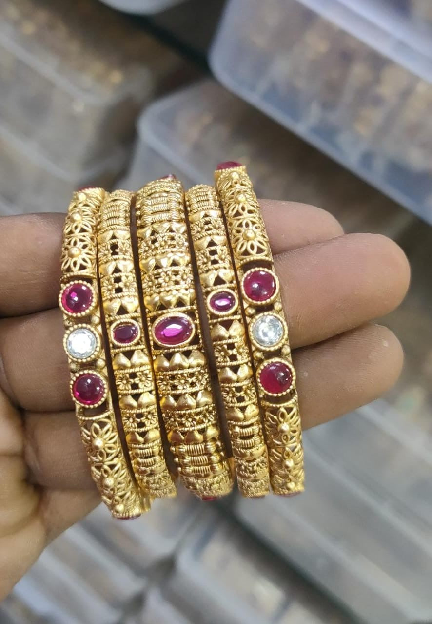 Antique Bangle Set 2/4