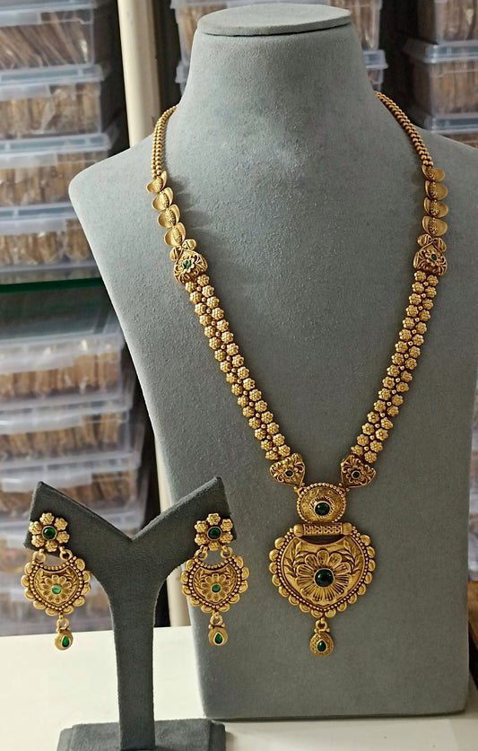 Antique Long Chain With Earring