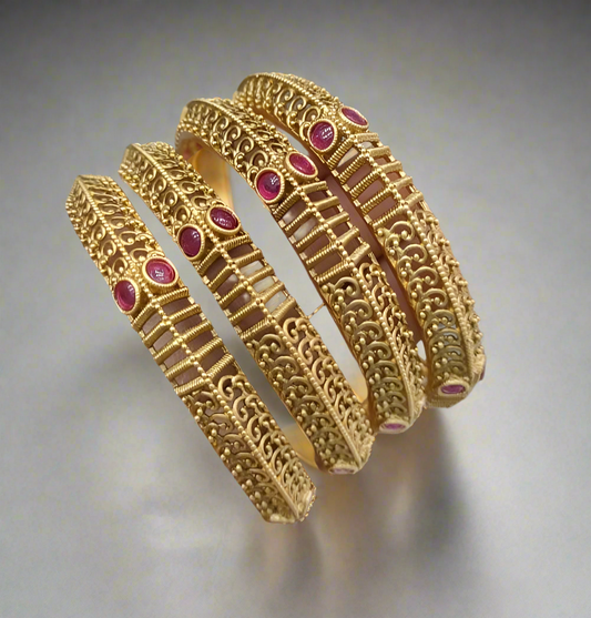 Antique Bangle 2/6 2/8