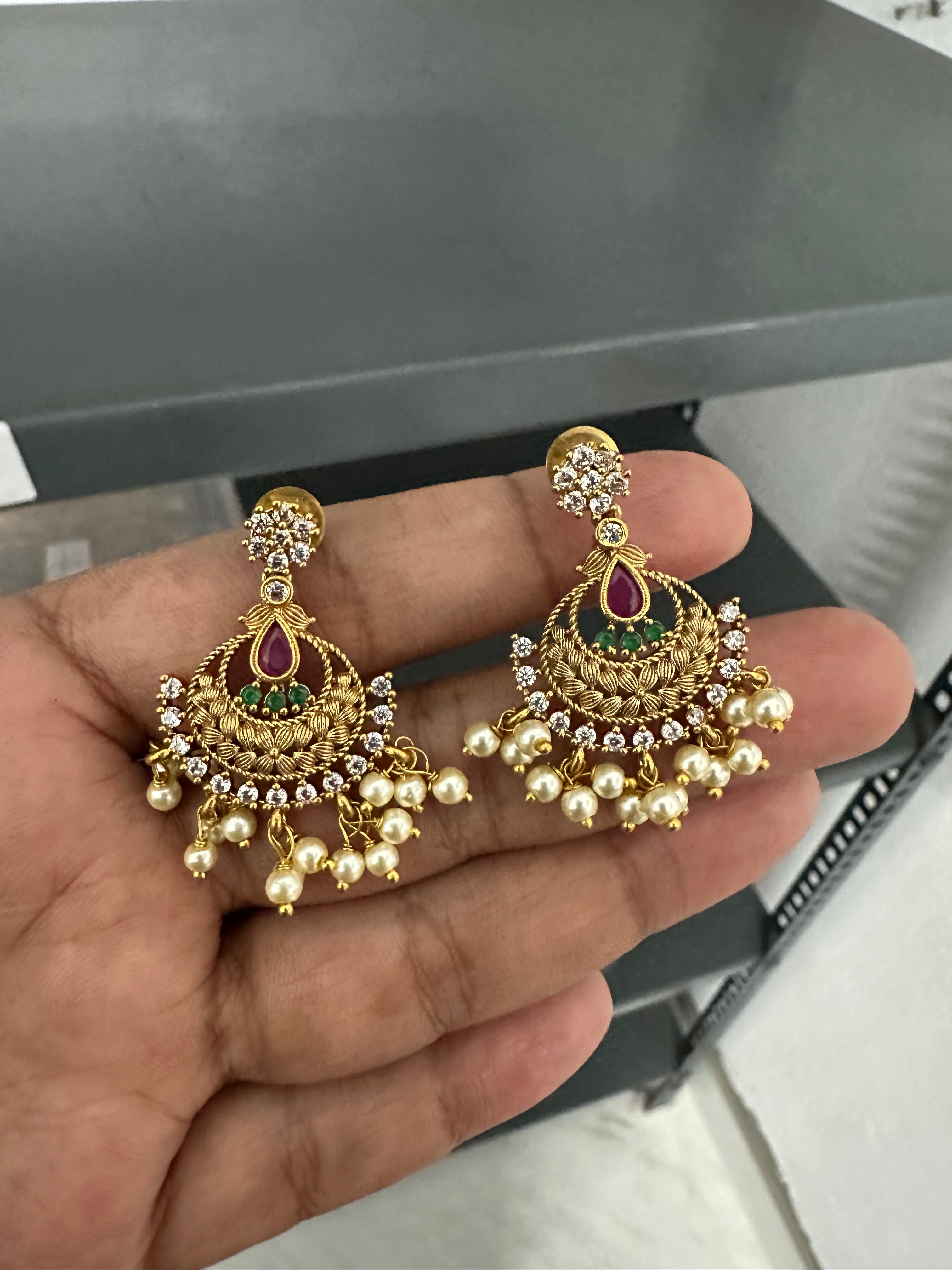 Earring