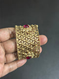 Antique Bangle 2/2