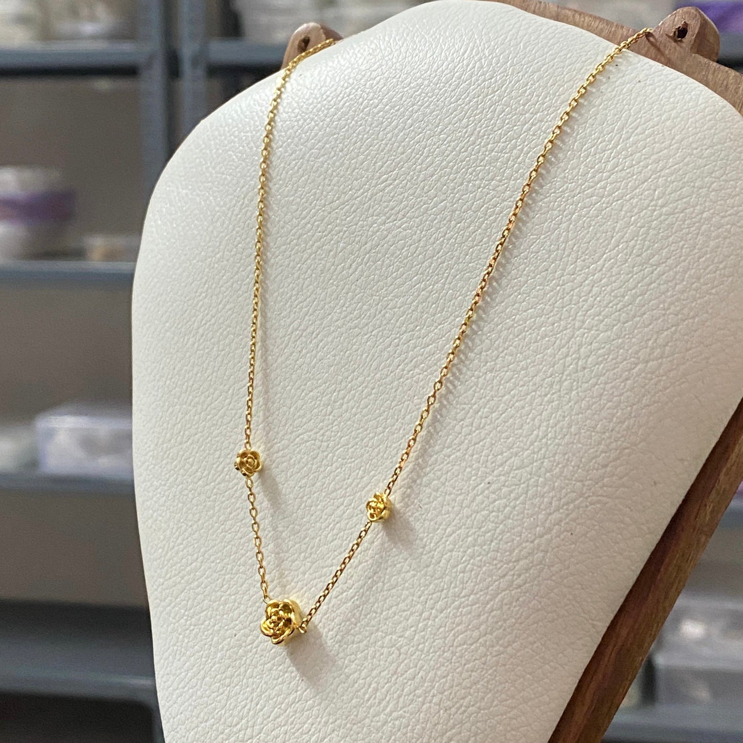 Petite Rose Chain 316L stainless steel