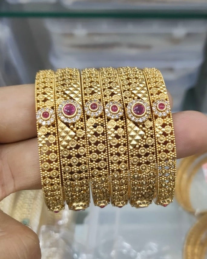 Antique 3 Piece Bangle 2/2
