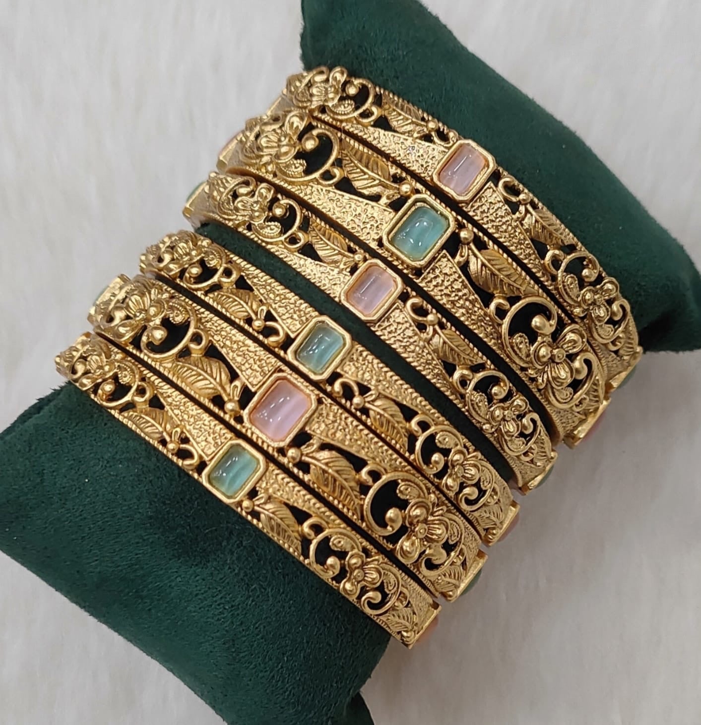 Antique 3 Piece Bangle 2/4