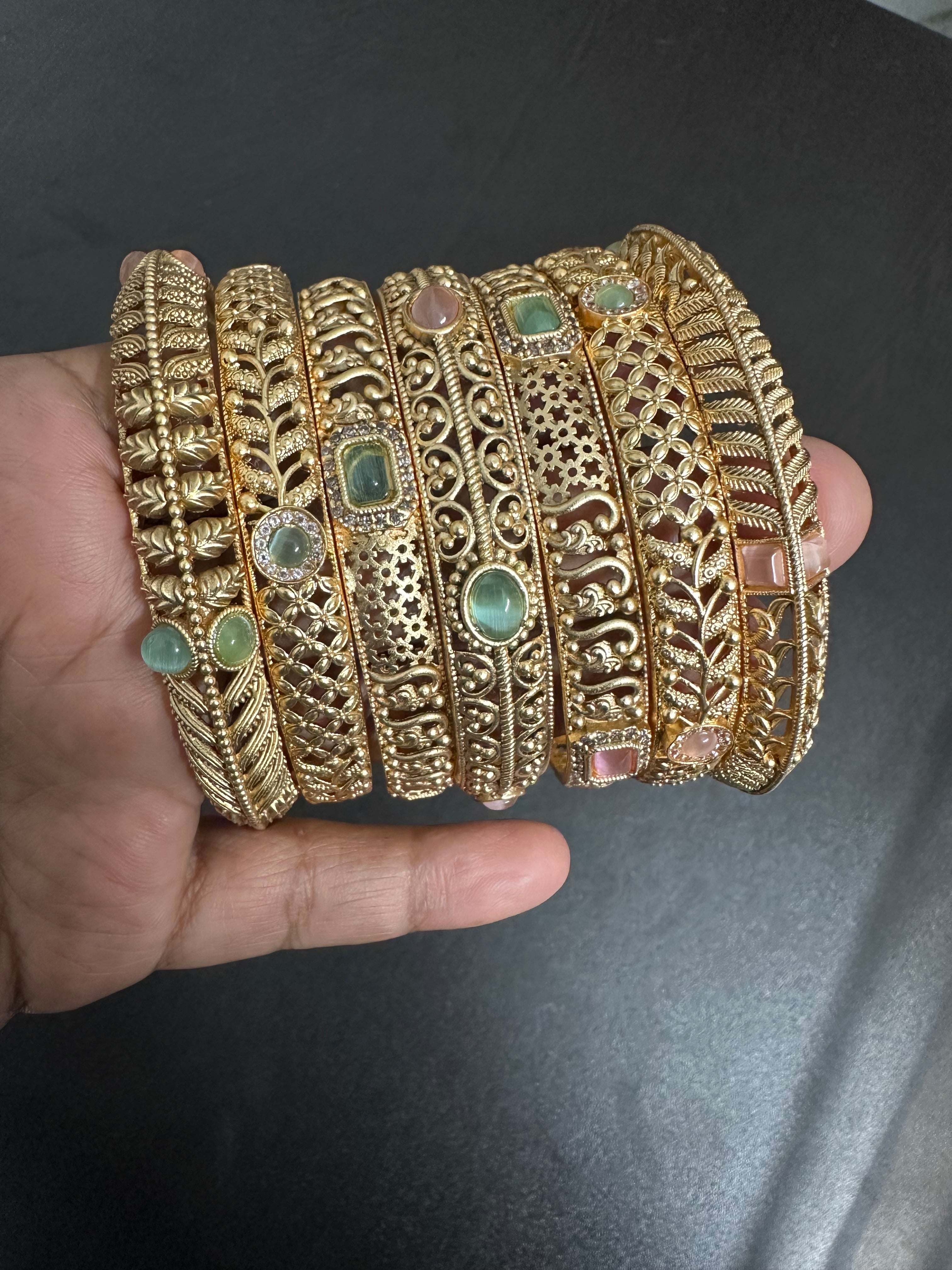 Antique Bangle Set 2/8