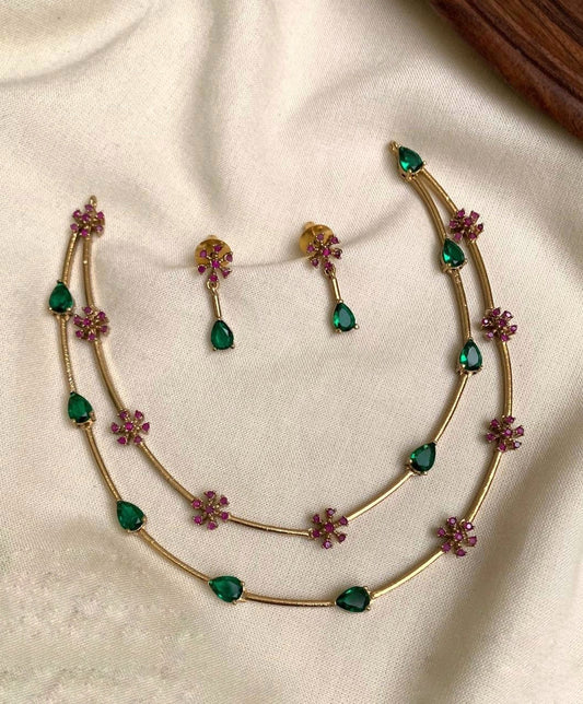 Blossom Emerald Chain