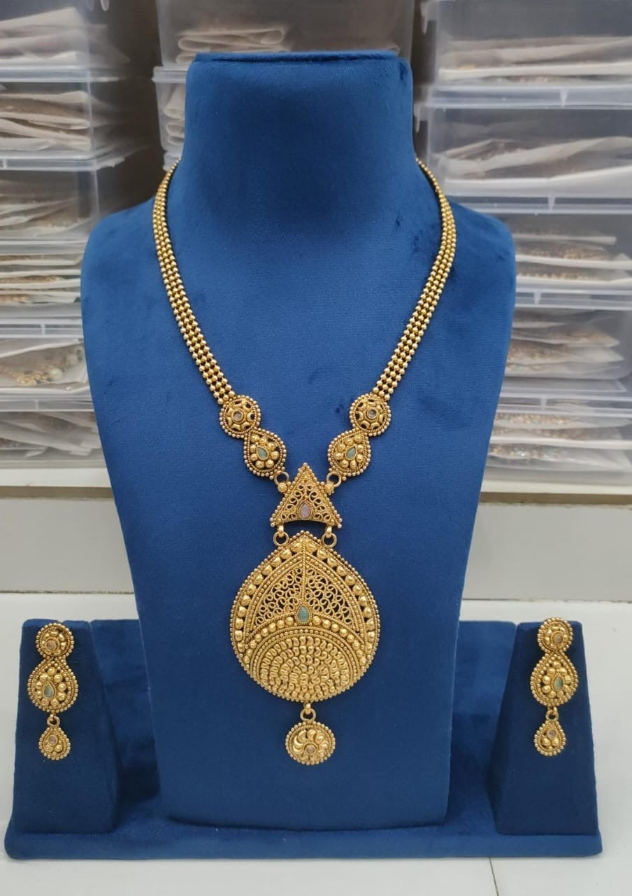 Antique Long Chain with Earring