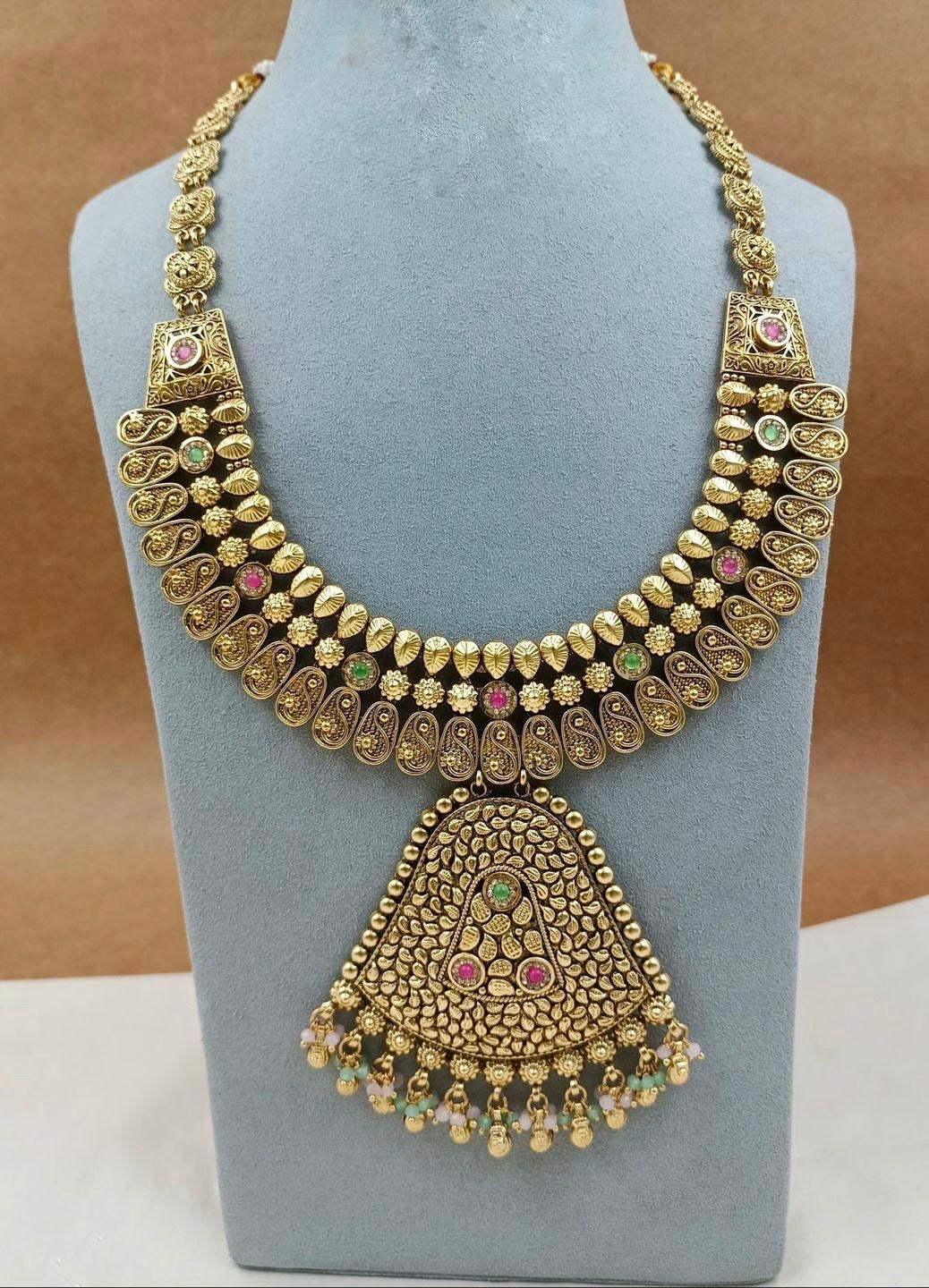 Antique U shape Chain