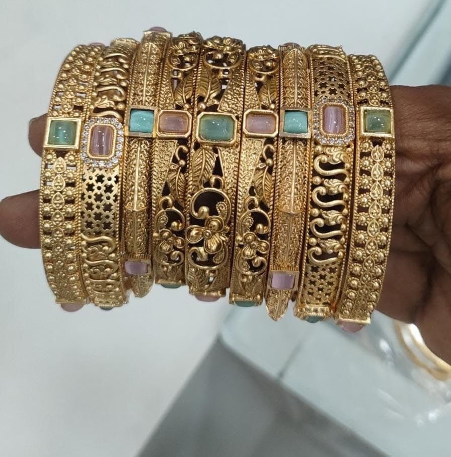 Antique Bangle Set 2/4