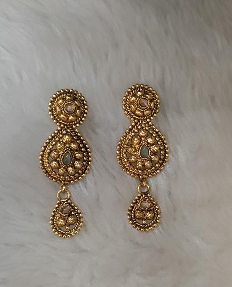 Earring Antique