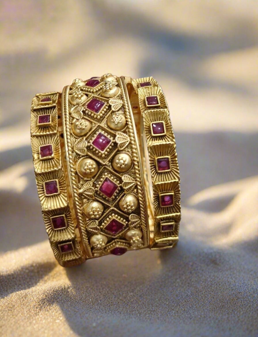 Antique designer bangle set with vintage charm