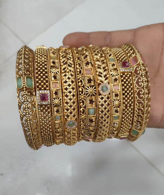 Antique Bangle Set 2/10