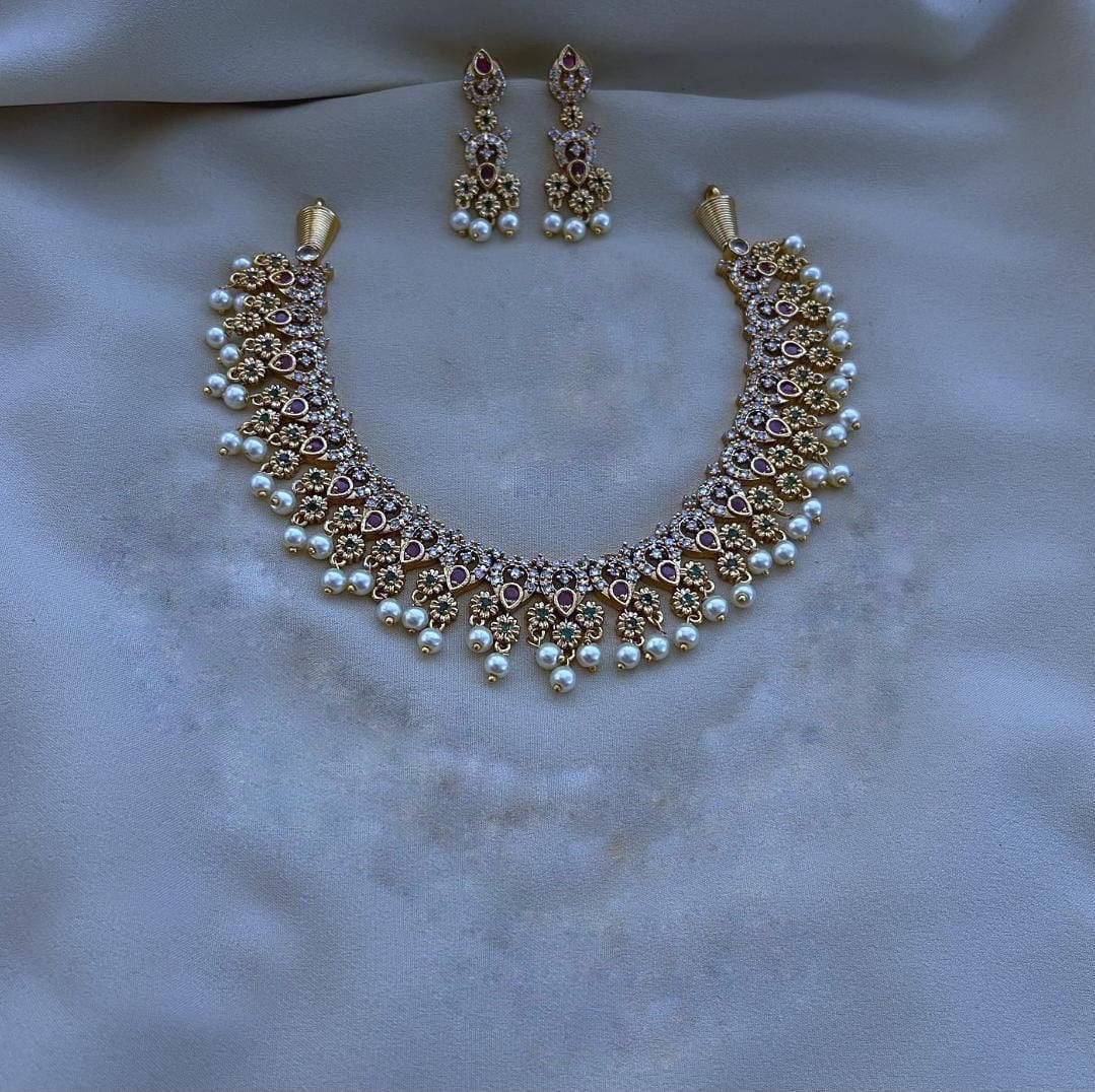 Choker Set