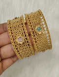 Antique Bangle 2/4