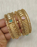 Antique Bangle 2/6