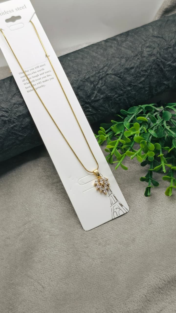 Flowerette Charm Necklace